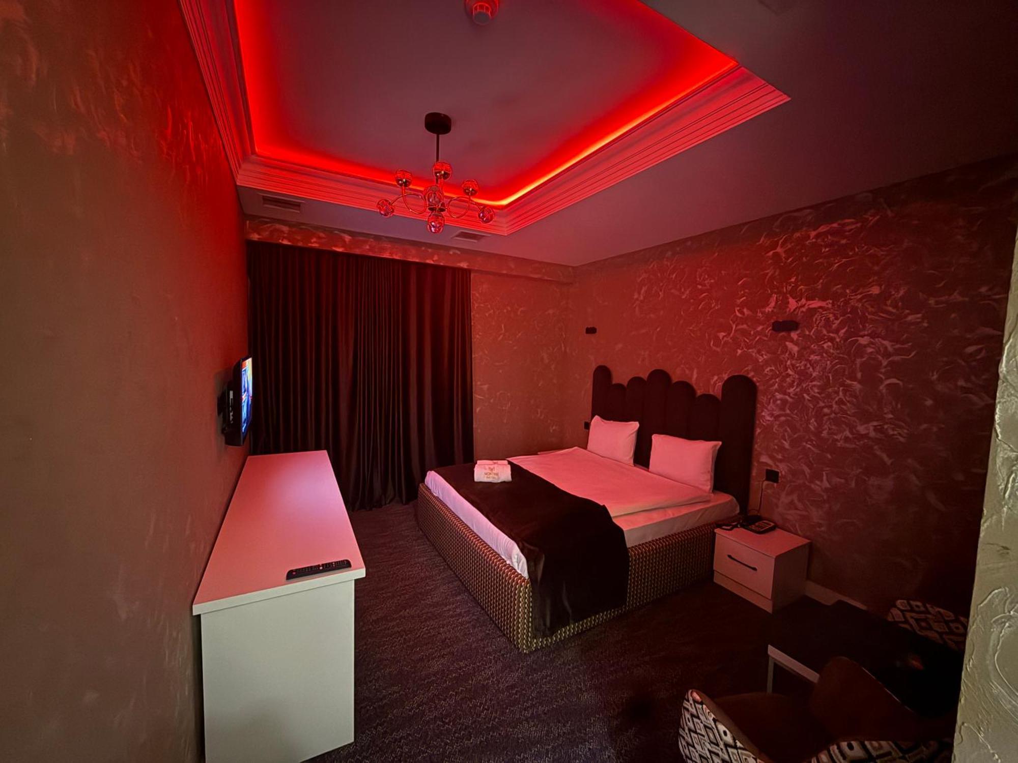 Black Mont Inn Hotel Baku Exterior foto
