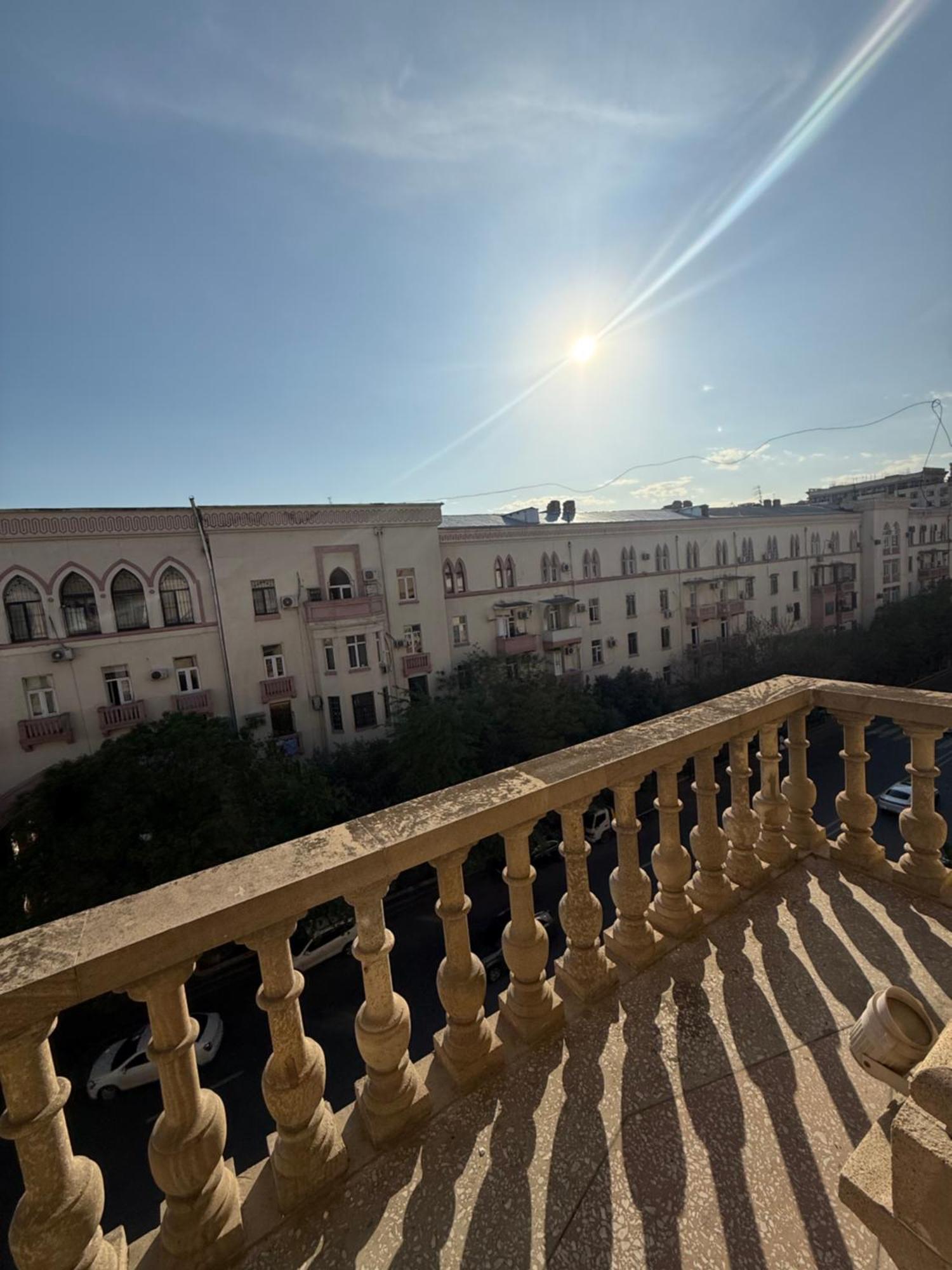 Black Mont Inn Hotel Baku Exterior foto